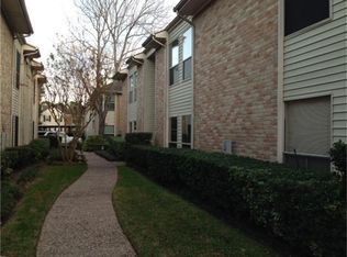 2300 Augusta Dr APT 12, Houston, TX 77057