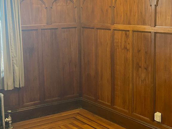 Ding room (other side)