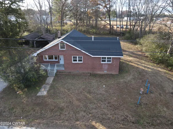 670 Virginia Ave S, Parsons, TN 38363