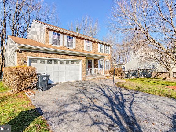 3rd image of 12800 Thistle Blossom Way