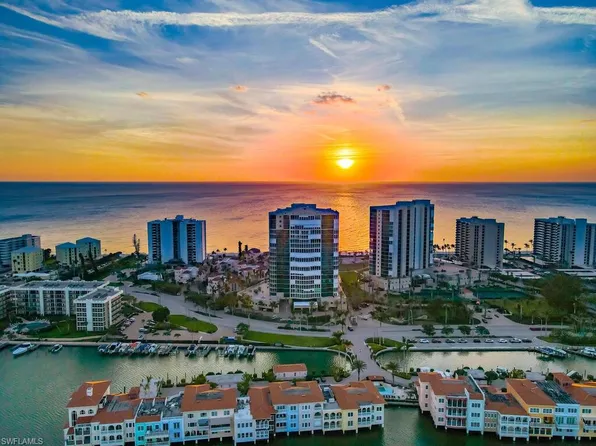 3971 Gulf Shore Blvd N, Naples, FL 34103
