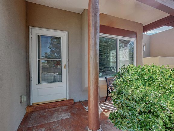 4th image of 8016 Bluffs Edge St NW