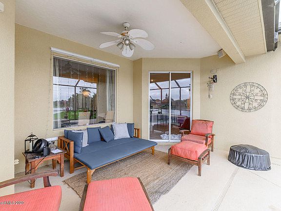 4th image of 4887 Alamanda Dr