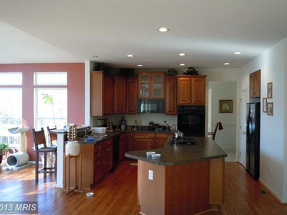 2nd image of 4147 Cardinal Crest Dr