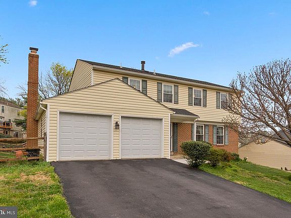 2nd image of 25124 Chimney House Ct