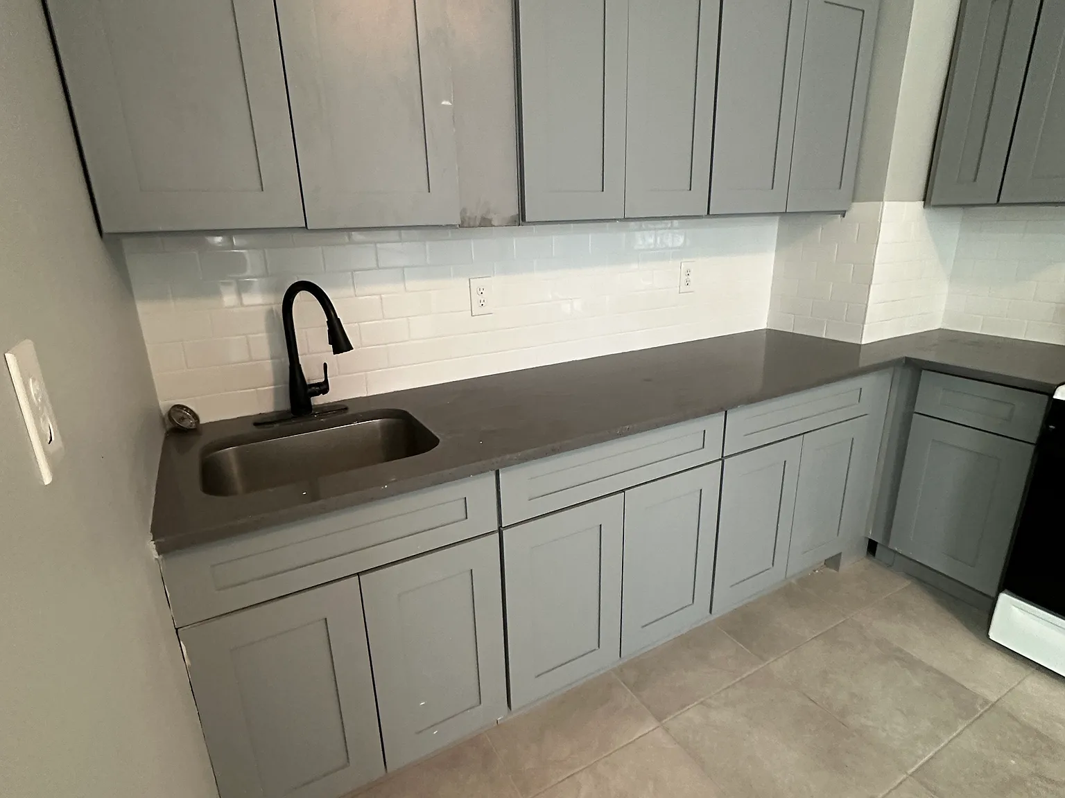 23 Bond St — Photo 1