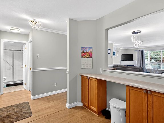 5th image of 860 Nicolani Dr #201