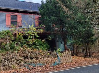 71 Karrville Rd, Port Murray, NJ 07865