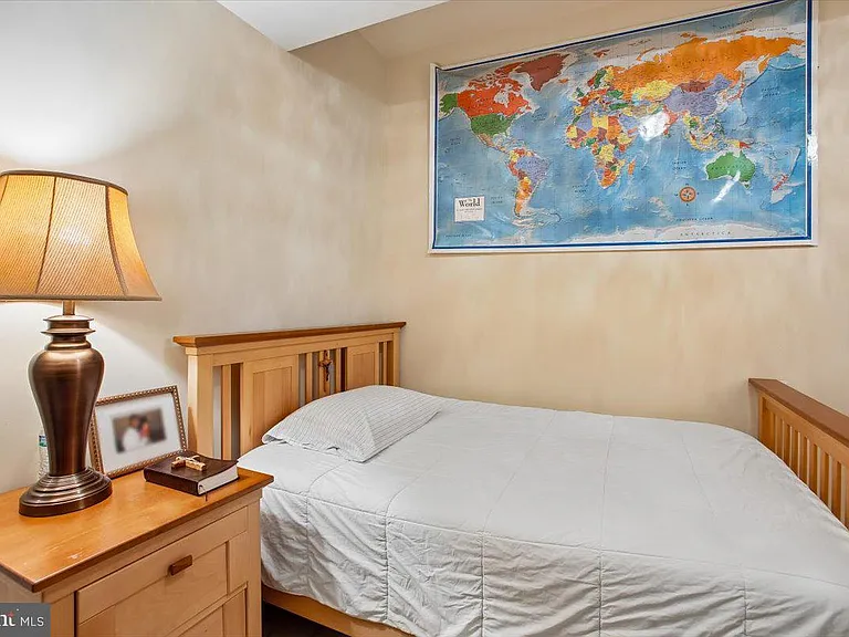 1309 McLean Crest Ct — Photo 52
