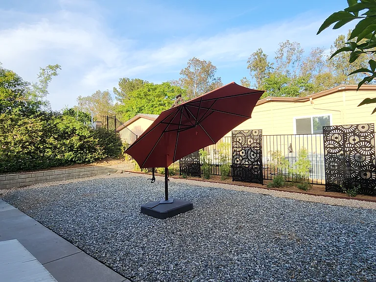 Rosedale Dr — Photo 34