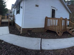 85 Autumn Branch Ln, Marble, NC 28905