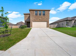 739 Red Barn Bnd, New Braunfels, TX 78130