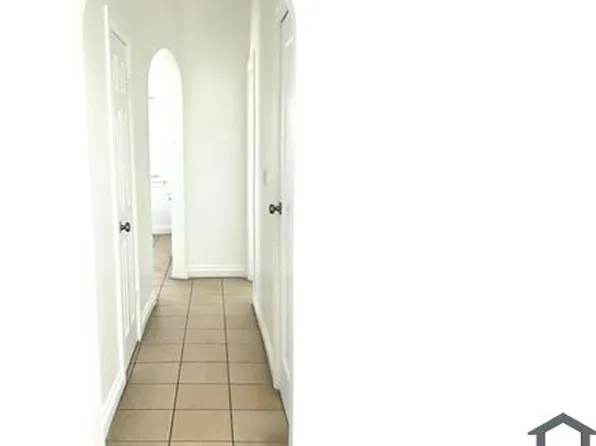 945 E Jefferson Blvd, Los Angeles, CA 90011