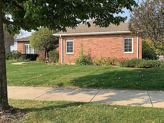 3rd image of 16516 S Pinecreek Dr