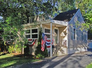 216 N Hickory Ave, Arlington Heights, IL