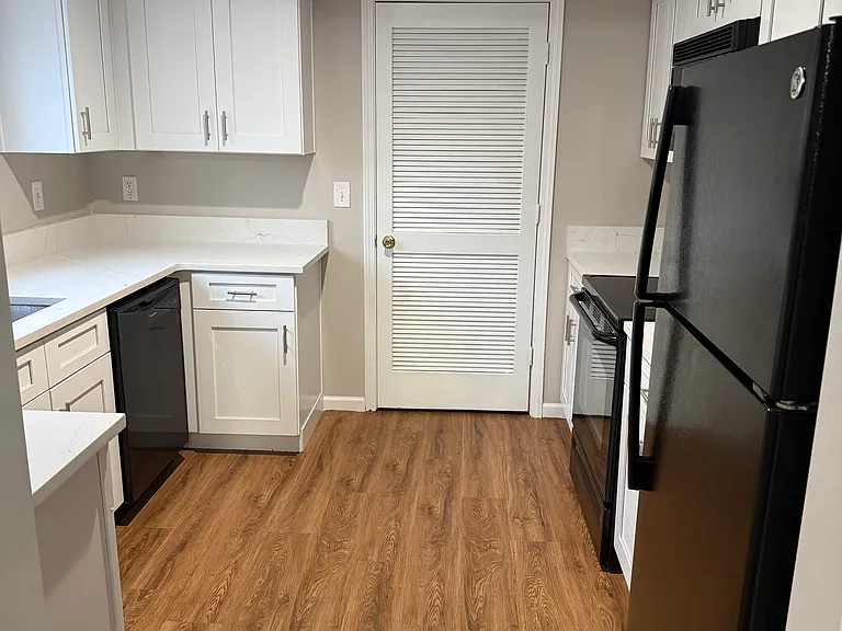 11142 Nieman Rd #102 — Photo 13