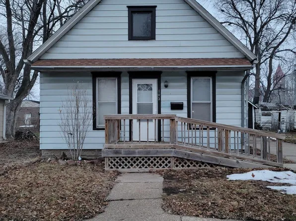 103 W Grimes St, Red Oak, IA 51566