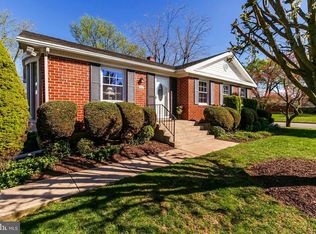 9101 Covered Bridge Rd, Parkville, MD 21234