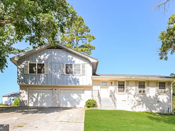 1627 Oak Forest Dr SE, Conyers, GA 30013