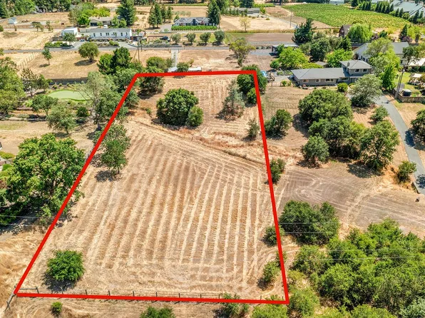 11988 Windy Hollow Road, Healdsburg, CA 95448