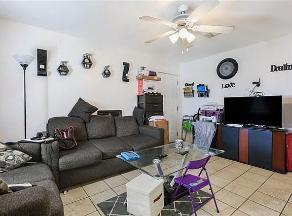 2nd image of 3400 Shangri La Dr