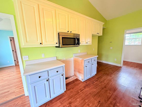 4th image of 7901 Amethyst Dr