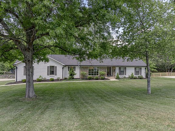 2nd image of 2509 Hillsboro Rd
