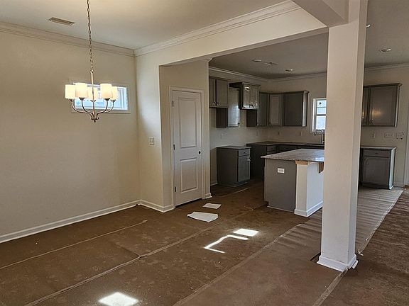 4th image of 514 Barbican Pl
