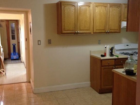 3rd image of 3221 68th St #1