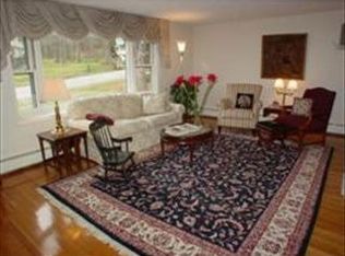 13 Korinthian Way, Andover, MA 01810