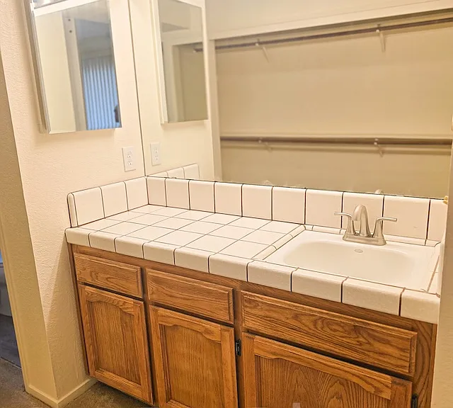 5322 W Sussex Way — Photo 12
