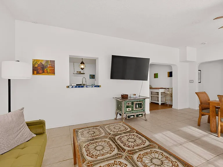 226 Sierra Pl NE — Photo 11