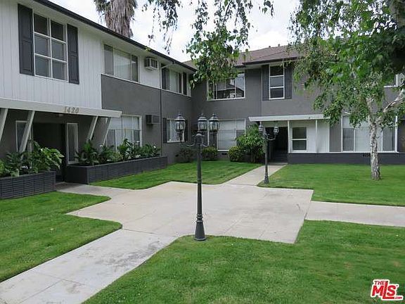 4th image of 1420 Barrington Way