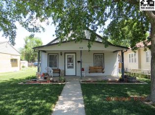 706 Champa St, Pratt, KS 67124