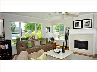 4th image of 4265 Opal Cliff Dr