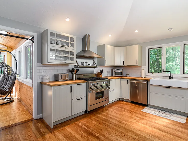 47 Butler Cir — Photo 8