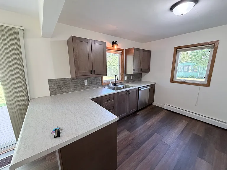 1609 Ash St — Photo 24