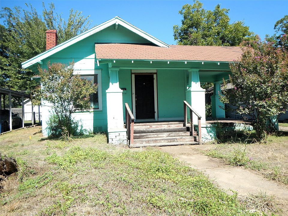 1st image of 707 W Brooklyn Ave