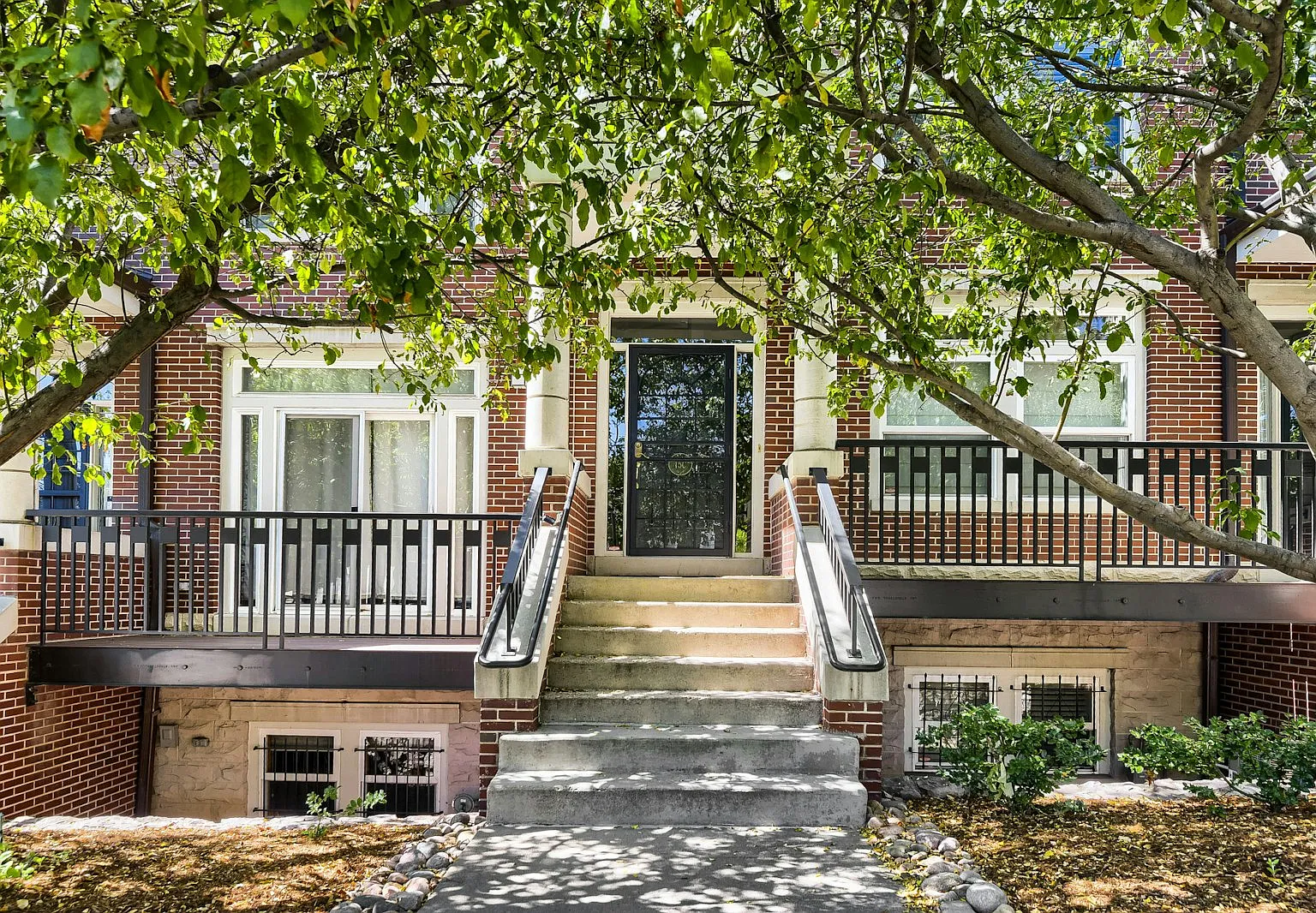 15 North Jackson Street Unit C — Photo 4