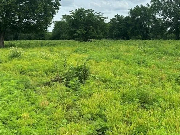 1353 195th St, Fort Scott, KS 66701