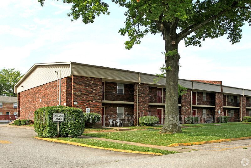 1st image of 4204 Norbrook Dr #10