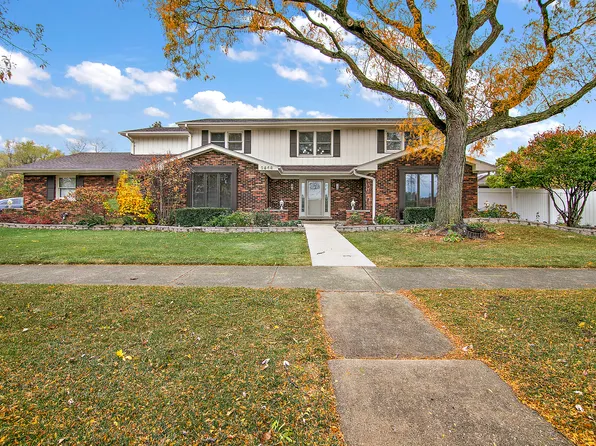 2646 Boeger Ave, Westchester, IL 60154