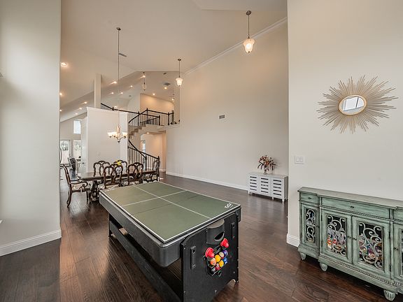 4th image of 4032 Alpine Rose Ct