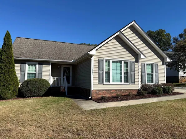 2300 Waterway Ct, Graham, NC 27253