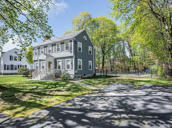 30 Riverina Rd, Andover, MA 01810