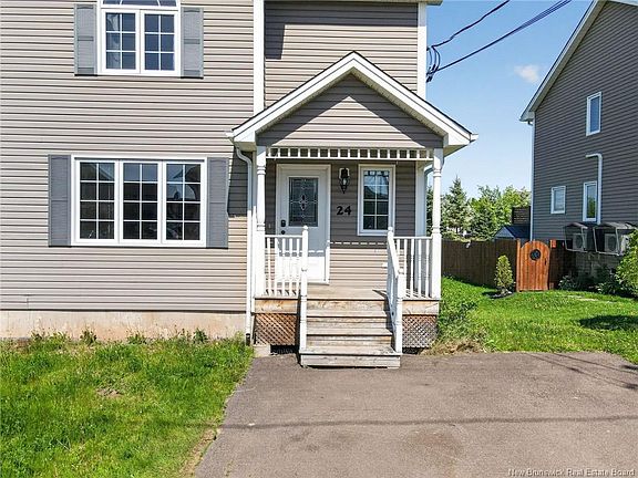 3rd image of 24 Rainford Ct
