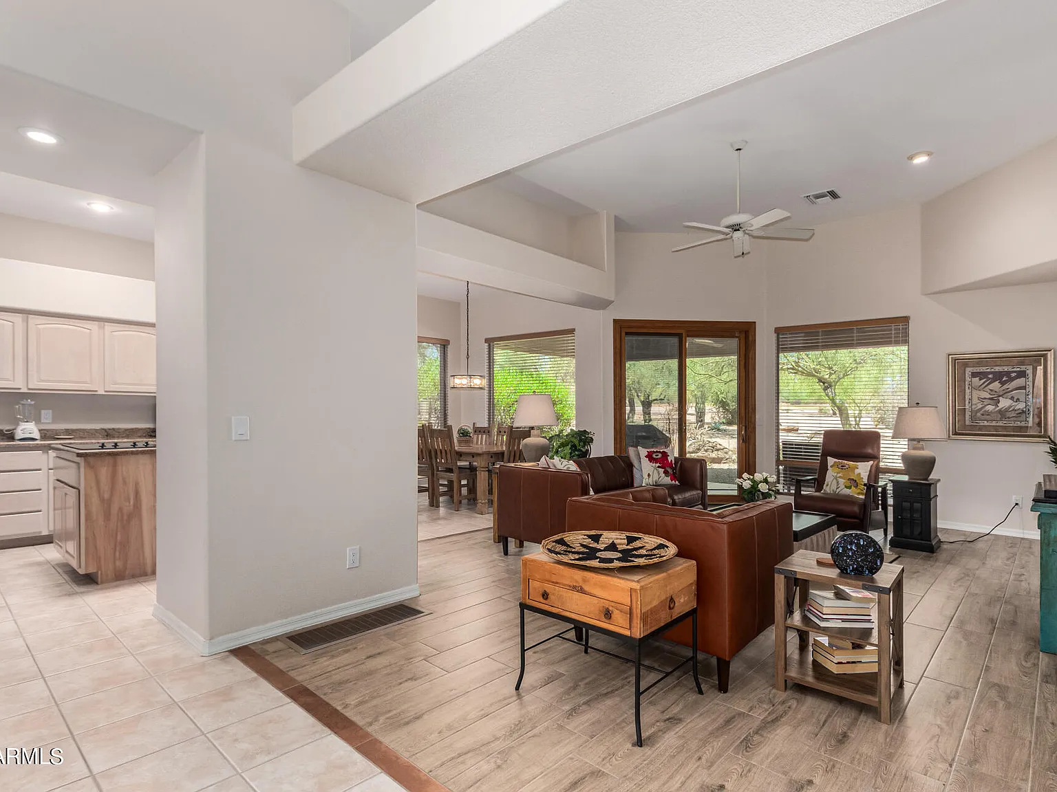 2 bed, 2.0 bath, 1730 sqft, $4,000 — Photo 3