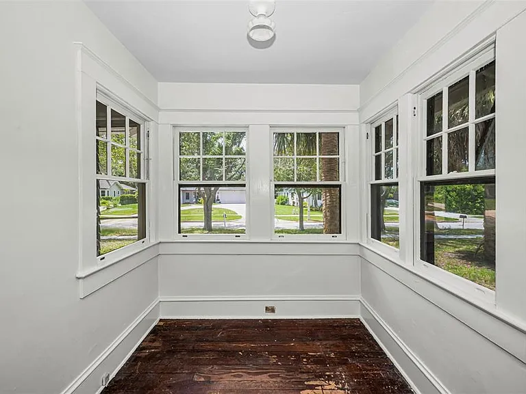 228 President St — Photo 32
