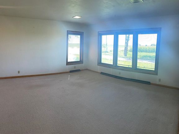 5th image of 76471 Road 416