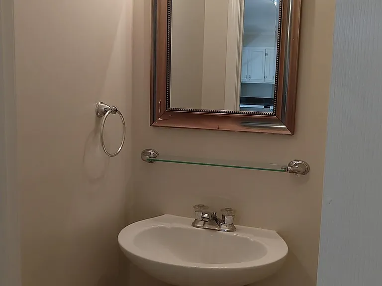 218 Betty Rd — Photo 9